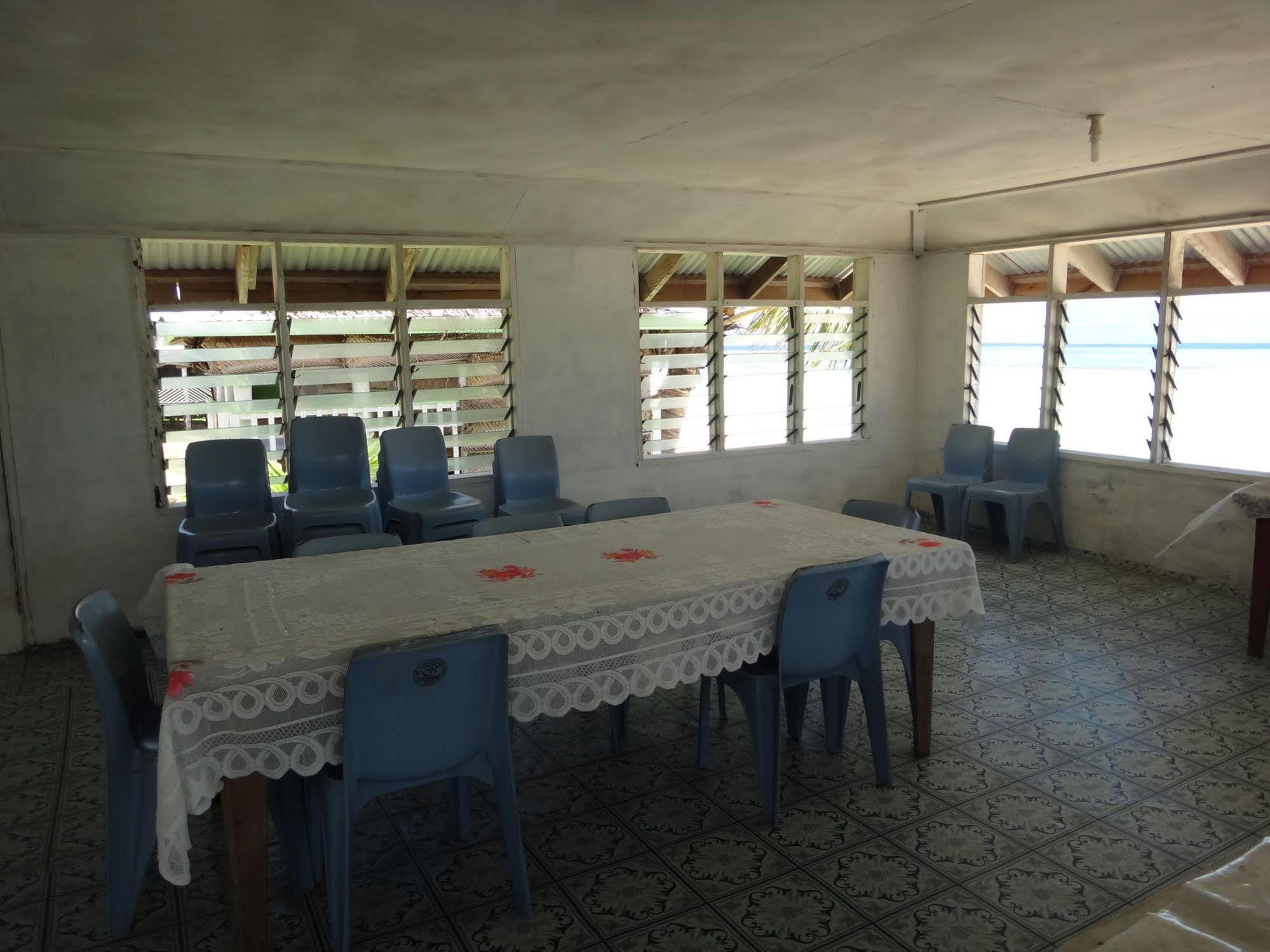 Tailua Beach Fales Manase Exterior photo